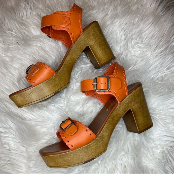 Matisse Shoes - Matisse Twiggy Platform Buckle Strap Sandals - Fire Sz 7